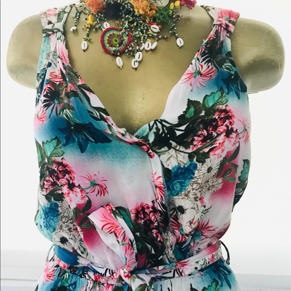 Boho Resort Floral Shorts ROMPER Small - Picture 11 of 13